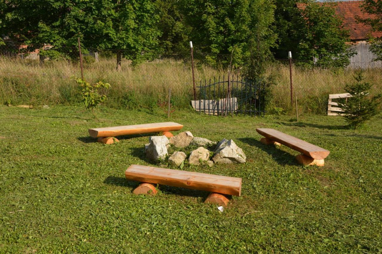 Trinity Log Cabin Wellness Resort Štrba Exterior foto